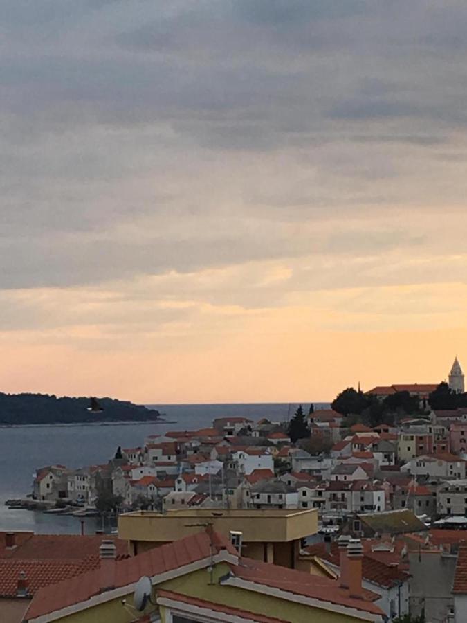 Apartment Svemir Primošten Eksteriør bilde
